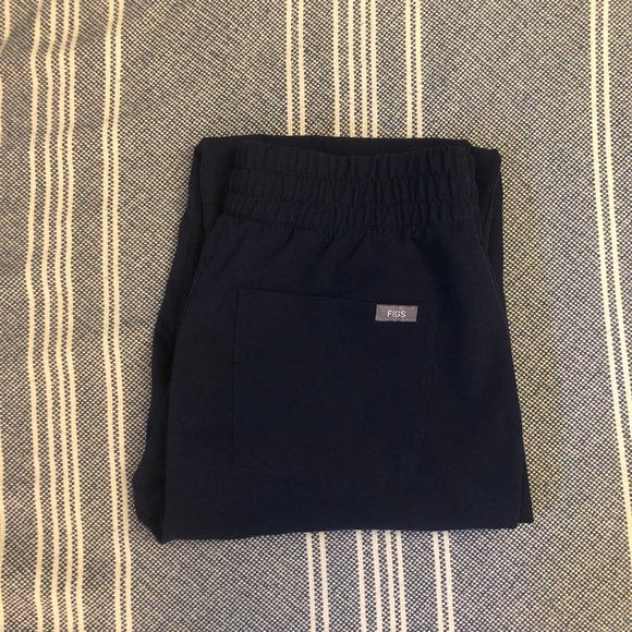 Figs Zamora High Waisted Navy Scrub Joggers - Picture 2 of 3